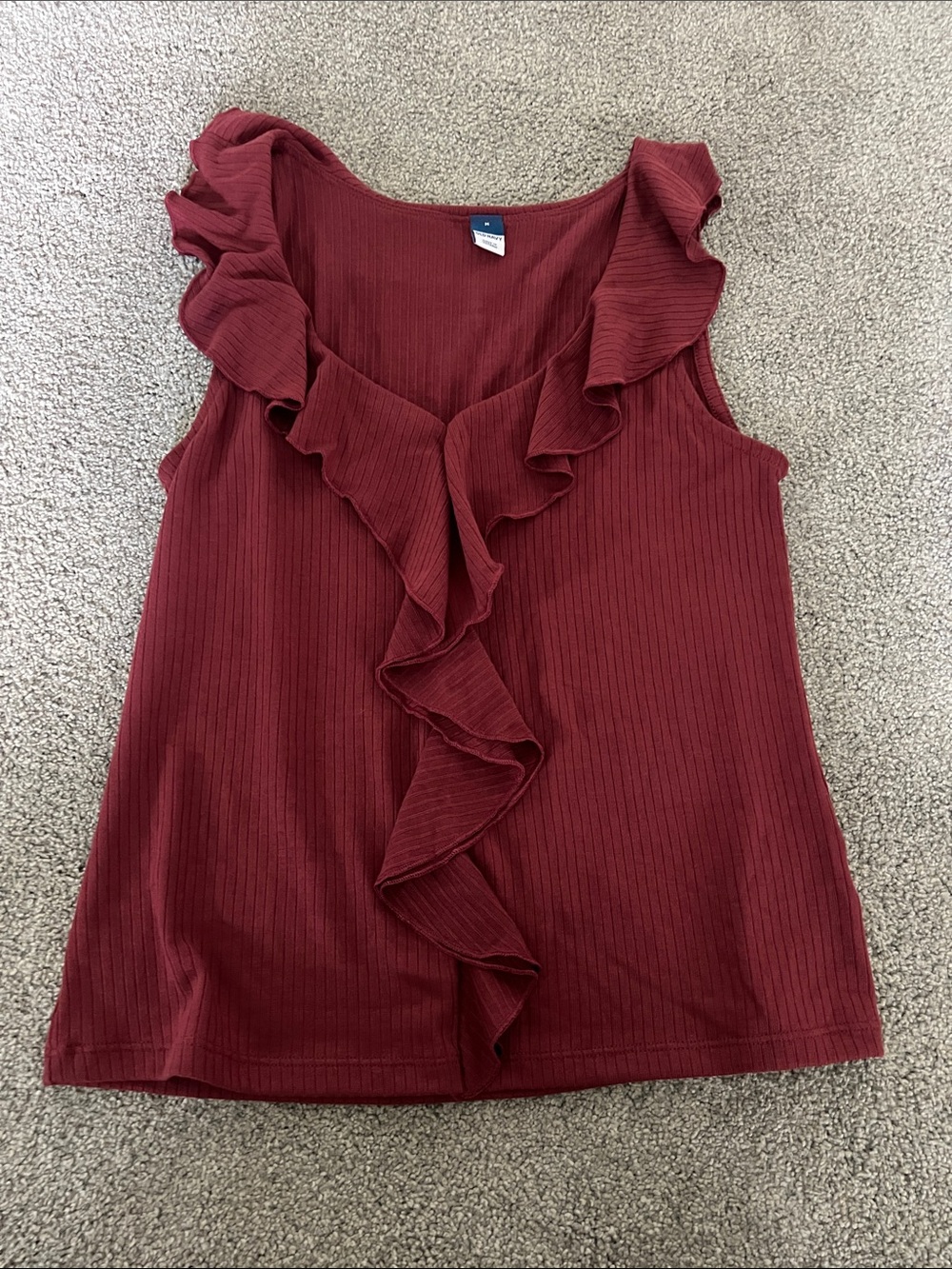 Old Navy Ruffled V-Neck Ribbed Camisole - Burgundy